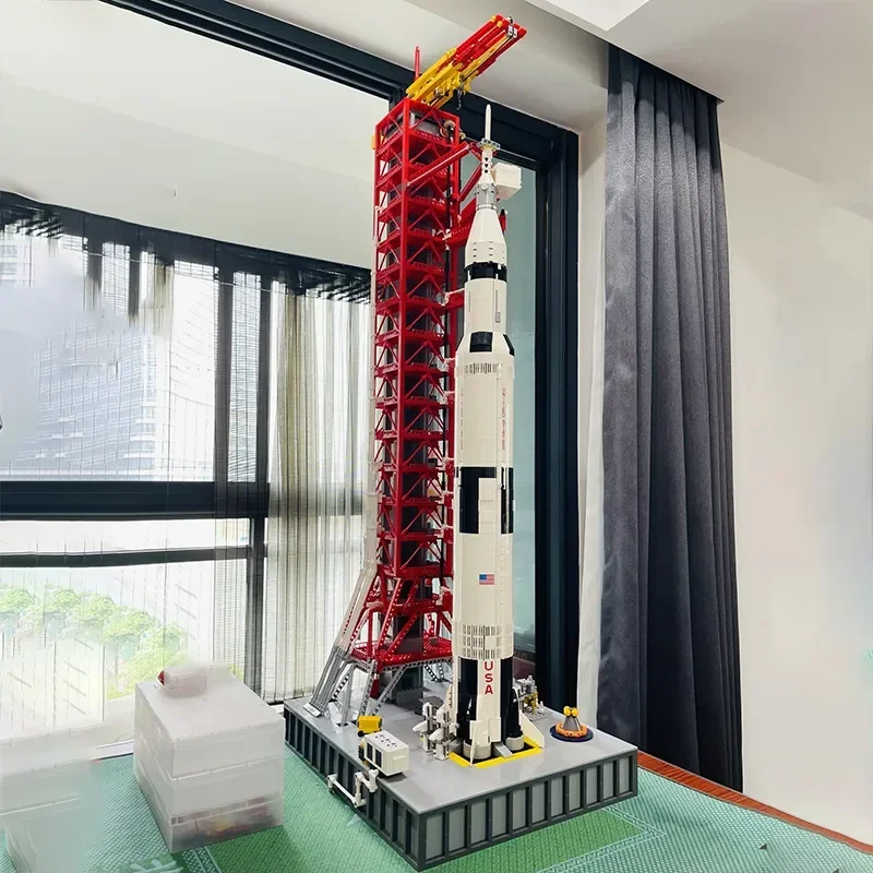 Aturn v rocket launch umbilical tower bricks compatible with 92176 building blocks toys thumb200