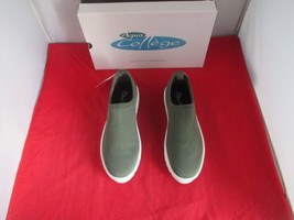 AQUA COLLEGE Felicity Waterproof Slip-On Sneakers $90 - US Size 8 1/2  -  #542 - £17.84 GBP