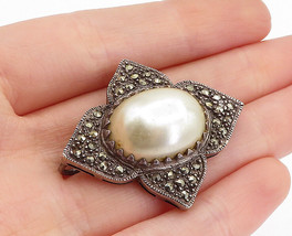 925 Sterling Silver - Vintage Pearl Dome &amp; Marcasite Floral Brooch Pin - BP1546 - £34.74 GBP