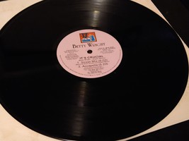 BETTY WRIGHT 12&quot; LP VINYL It&#39;s Crucial Record Funk Soul 1992 M s B Records - £20.99 GBP