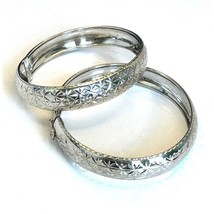 Pair (2) Artist Signed 925 Sterling Silver Bangle Bracelets Sky - £61.67 GBP