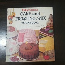 1966 First Edition First Printing Betty Crocker Cake and Frosting Mix Cookbook  - £10.38 GBP