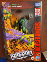 Transformers WFC Kingdom Beast Wars Waspinator WFC-K34 Maximal BW -Read Auction - $35.99