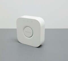 Philips Hue 563080 White E26 Bluetooth 75W Smart LED Starter Kit image 5