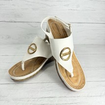 Aerosoles Amity 15L Size 10 Thong Sandals White Wedge Back Strap Wood Grain - $39.99