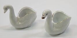 C) Vintage Pair of Porcelain Swans Trinket Jewelry Holder Figurines Animal - $7.91