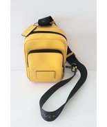 Coach CX071 Racer Sling Pack Smooth Leather Messenger Honey Bag - $146.34
