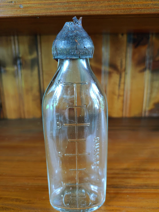 Owens Illinois 4 ounce Baby Bottle with Davol Anti-Colic-Sani-Tab Nipple  - £6.44 GBP