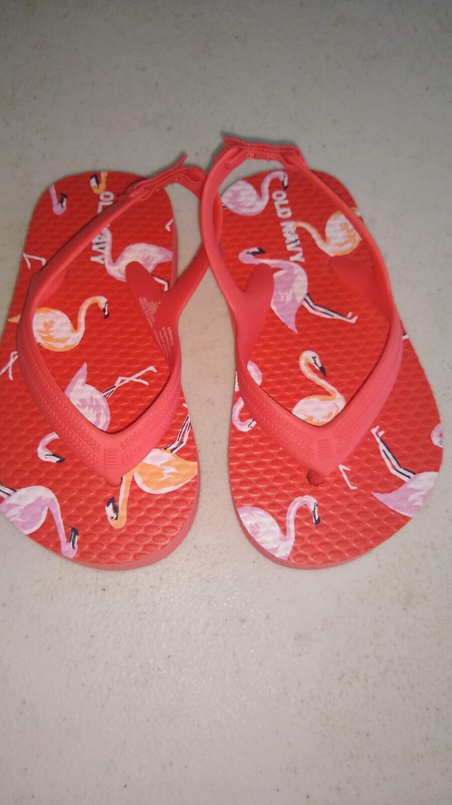 Old Navy Flip Flop/sandal strapped Flamingo design size 6 - $8.00