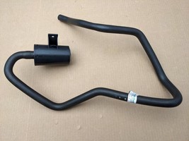 Unidentified Fiat 500 Hose 68070716AB - $113.80