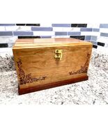 Wooden Keepsake Jewelry Box with Floral Engraving, Vintage Style Storage... - €84,88 EUR