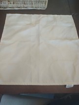 1 Ivory Napkin New - £6.92 GBP