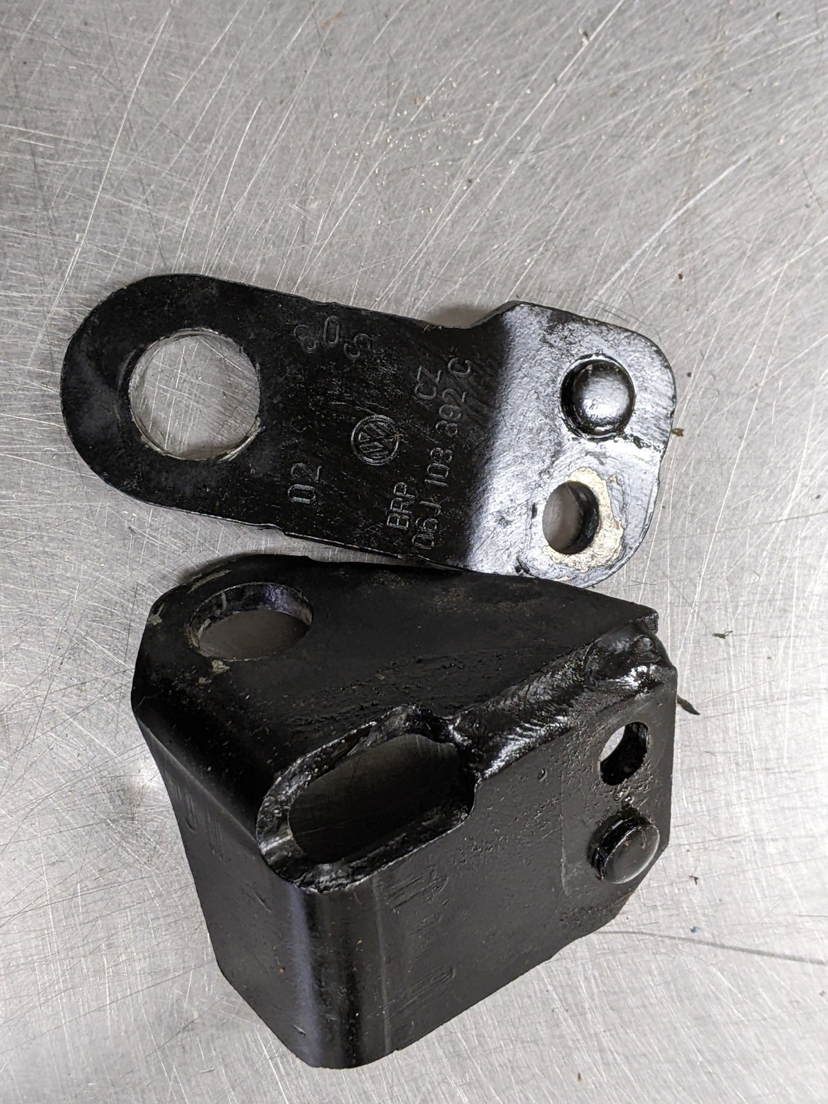 Engine Lift Bracket For 09-11 Volkswagen Tiguan  2.0 06J103392C CCT - $24.70