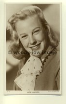 b0986 - Film Actress - June Allyson - Picturegoer postcard no W444 - $4.63 CAD