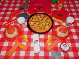 RARE VTG Pizza Hut Play Food Lot Collectible Kids Kitchen Dishes Seasonings Lot - £77.43 GBP