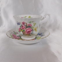 Royal Albert Floral Teacup # 22418 - £15.14 GBP