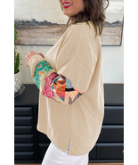 Beige Plus Size Printed Patchwork Sleeve Split Sweatshirt - $611.65 MXN