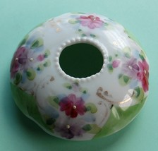 Orphan Lid for Round Nippon Hair Receiver Floral Beaded Opening - £3.12 GBP