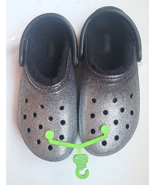 Crocs Silver Black Ombré Glitter Lined Classic Comfort Clogs NWT Women’s... - $61.72 CAD