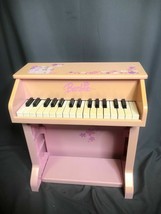 Barbie Schoenhut Estilo Vertical Rosa Piano Vintage Divertido Sonido - £63.60 GBP