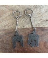 2 Vintage Metal Native American Thunderbird Keychains - $180.56 MXN