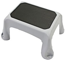 Gray STEP STOOL 300 pound Capacity Lightweight Sturdy stepStool RUBBERMA... - $1,237.50 MXN