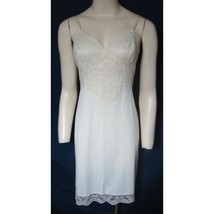 Vintage VANITY FAIR Slip Lace Slinky Lingerie Nylon 1950s Off White Wome... - $34.19