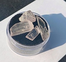 Terminated Kunzite Crystal, 3.1G, 4 Stones, Striated Pink Kunzite 16x7mm - £9.15 GBP