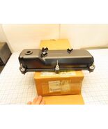Ford 1F2Z-6582-CA Valve Rocker Cover Drivers Left LH - $70.06 CAD