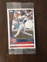 2002 Topps Baseball Cards - Sammy Sosa and Carlos Delgado   NIP - £4.71 GBP