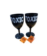 New Greenbrier Black Hard Plastic Toxic Wine Goblets Set of 2 14 oz - £8.55 GBP