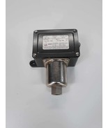 United Electric Controls Type J6 Model 156 Pressure Switch - $61.98 CAD