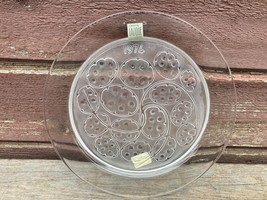 VTG 1974 LALIQUE Limited Edition Annual Christmas Crystal Plate Glass - $39.55