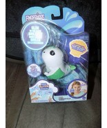 Fingerlings RAYA Narwhal Interactive Figure Glow in the Dark New Tail Fl... - £18.36 GBP