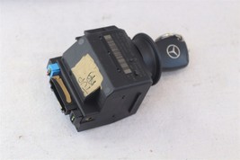Mercedes Ignition Start Switch Module & Key Fob Keyless Entry Remote 2095453308 image 2