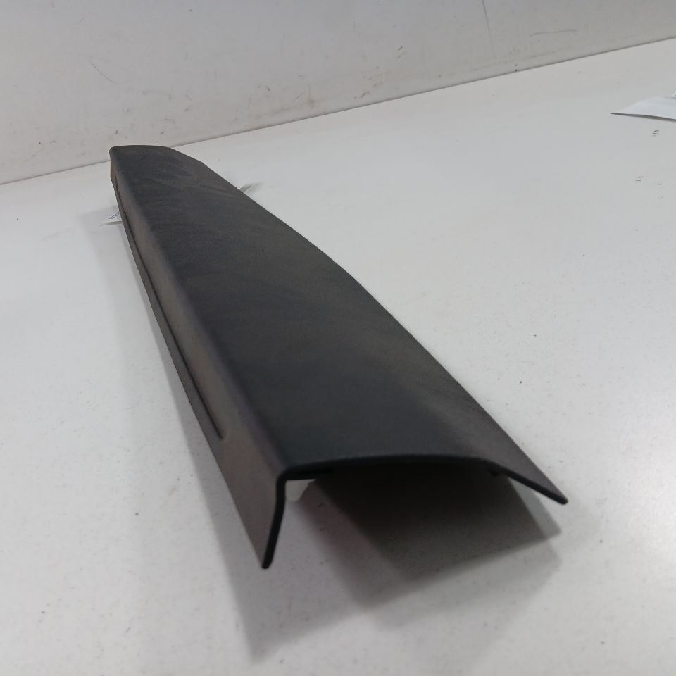 Outlander Sport Rear Upper Gate Trim {7224A134193} 2022 2023 2024 Item image 2