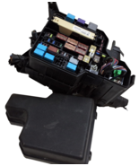 11 12 13 14 15 16 Toyota sienna engine fuse box assembly OEM - $1,460.07 MXN