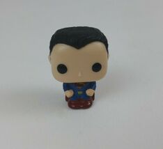 Mystery Minis DC Superman 1.25&quot; Vinyl Mini Figure - $139.79 MXN