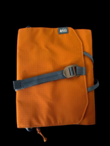 REI Co-Op Toiletry Fold Up Travel Kit Bag Orange Mens Womens Pouches Poc... - $37.15