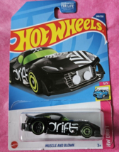 2022 HOT WHEELS MUSCLE AND BLOWN TREASURE HUNT P CASE HW DRIFT 5/5 - $221.85 MXN