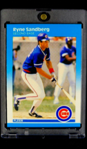 1987 Fleer #572 Ryne Sandberg HOF Chicago Cubs Baseball Card - $0.99