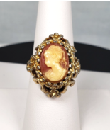 Vintage/Antique HMS Crown Marked Cameo Ring Ornate Queen&#39;s Flowers Sz 7 - $86.49