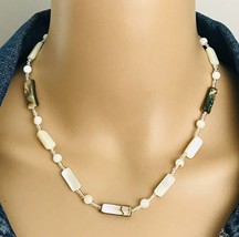 Vintage Abalone Mother Of Pearl MOP Beaded Necklace 17&quot; - £14.19 GBP