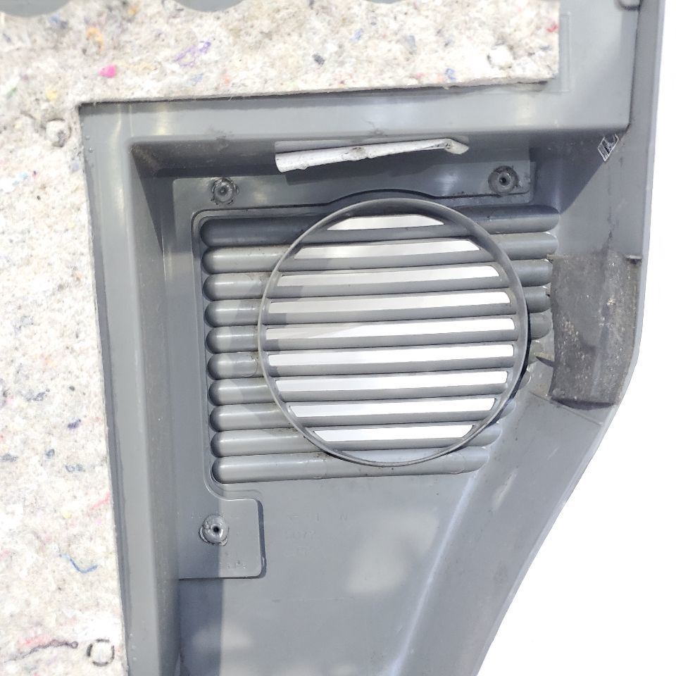 2013 Chevrolet Express Van Dually 3500 OEM Front Right Door Trim Panel 20993927 Item image 11