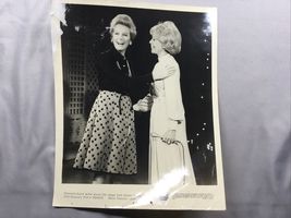 "DINAH SHORE" DINAH! SHOW - 8X10  CBS PRESS PHOTO WITH DEBORAH KERR - $19.77