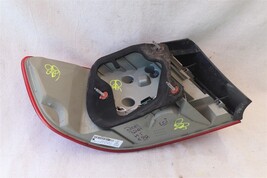 11-13 BMW E92 M3 328i 335i LCi Coupe Outer Taillight Light Lamp Pasngr Right RH image 6