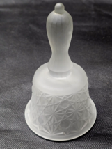 Vintage MOSSER GLASS Ohio 5.25&quot; Diamond Frost DAISY &amp; BUTTON Bell With C... - $8.78