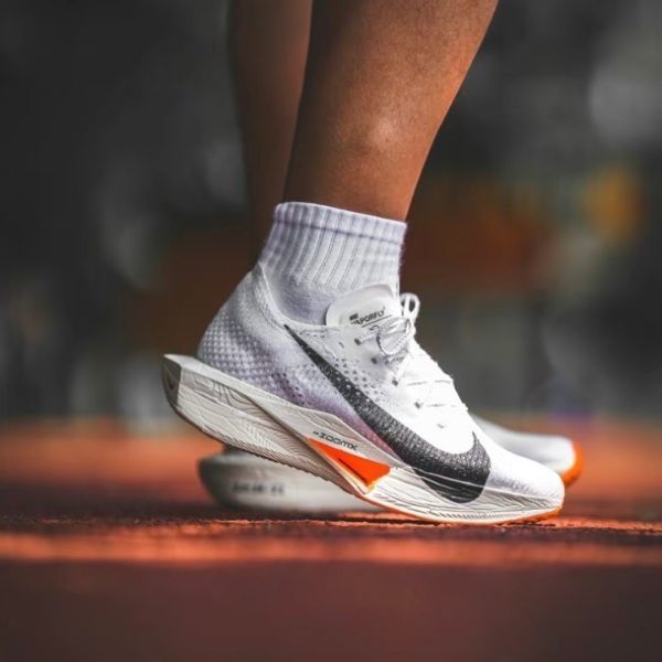 Nike ZoomX Vaporfly Next% 3 'Prototype' and 50 similar items Nike ZoomX Vaporfly Next% 3 'Prototype' and 50 similar items