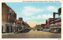 Postcard Seveteenth Street And Business District Cheyenne Wyoming B45 - £2.47 GBP