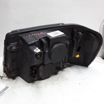 2002 - 2009 GMC Envoy right passenger headlight assembly OEM 15069668 - £39.56 GBP